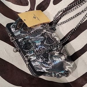 New with tags Patricia Nash clutch with 46 inch detachable chain